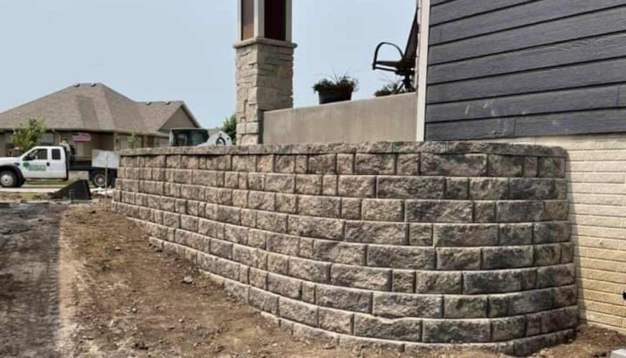 Retaining Wall Installation Sioux Falls SD
